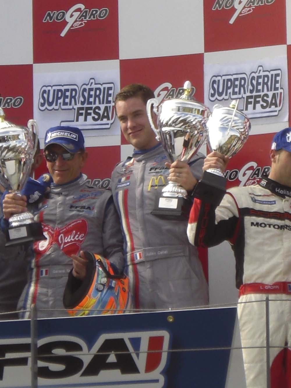 podium (18)