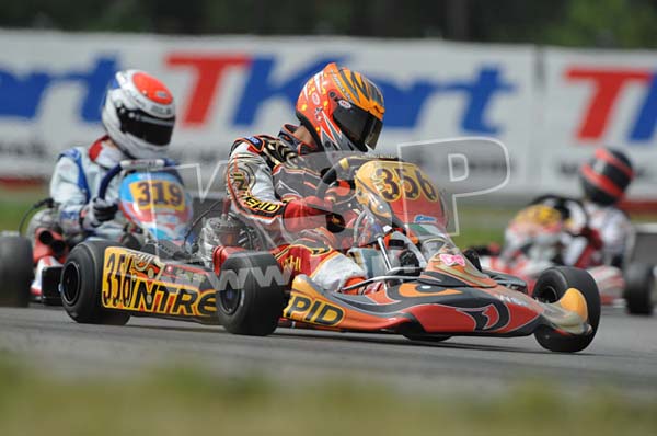 Mickael Heche (2)